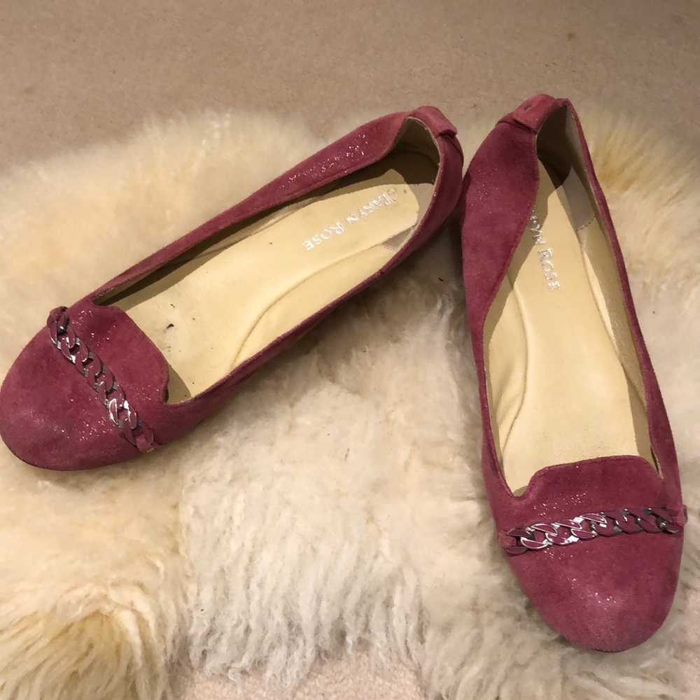 Taryn Rose pink suede flats. Size 6.